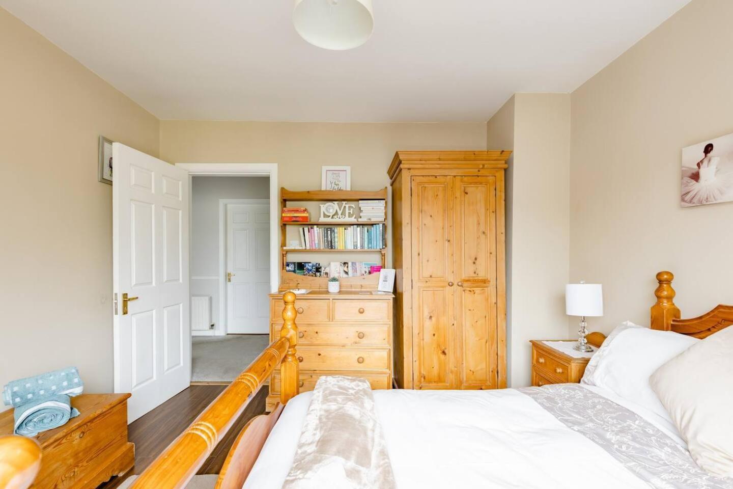 Station Road Homestay Castlebar Buitenkant foto
